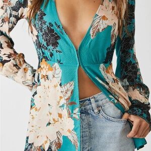 Floral V-Neck Blouse in Teal and Beige